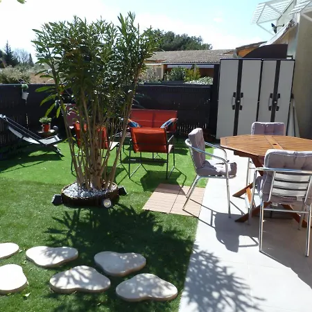 Apartment Cosy Avec Son Exterieur Chaleureux,piscine Et Parking Prive *